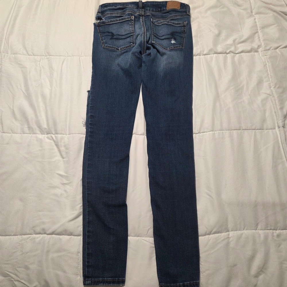 American Eagle Super Stretch Distressed Jegging Jeans Medium Wash Size 2 Regular - Picture 5 of 8